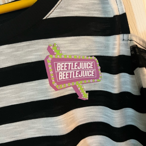Beetle juice plus size shirt 2x torrid worn once - Picture 3 of 3